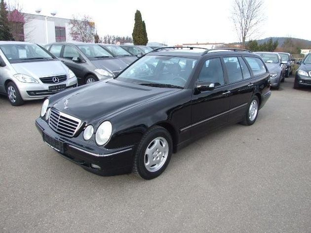 Mercedes-Benz E 240 T