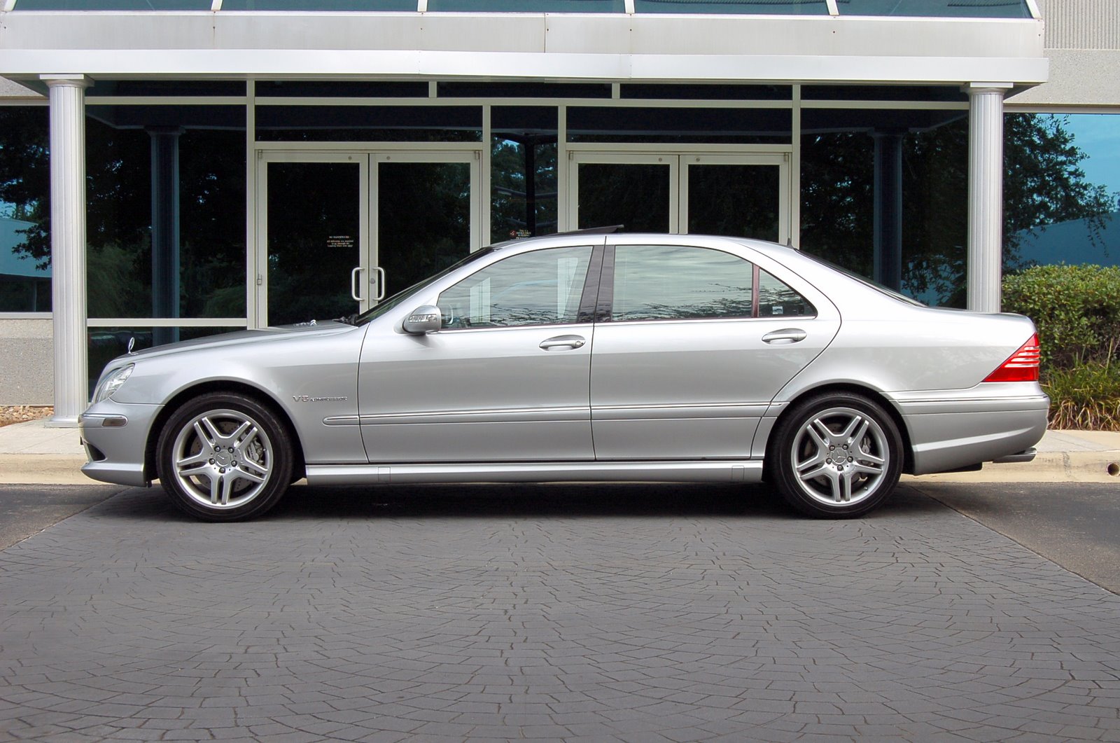 Mercedes-Benz S 55 AMG