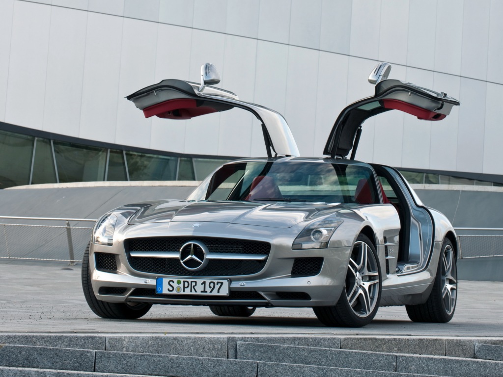 Mercedes-Benz SLS AMG 63