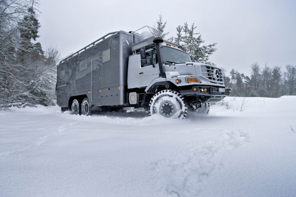 Mercedes-Benz Zetros 2733 A 6x6