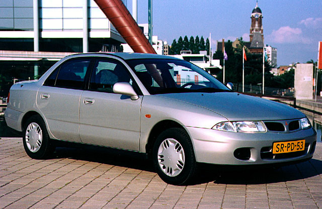 Mitsubishi Carisma TD 18 GL