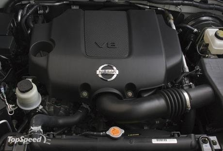 Nissan Pathfinder SE V6