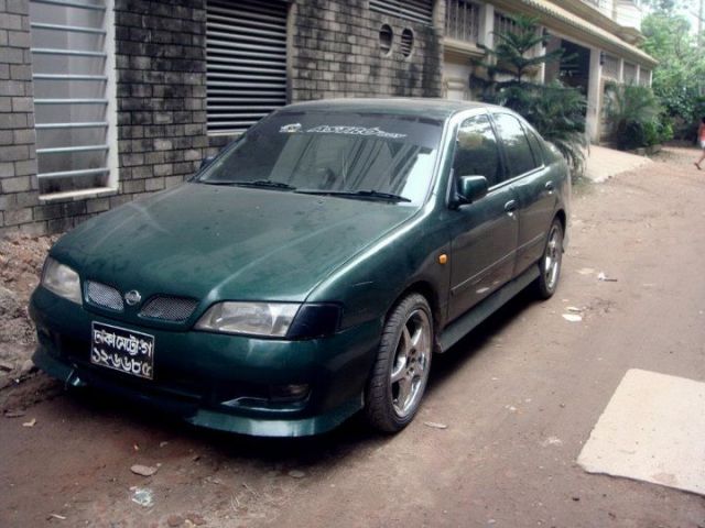 Nissan Primera 20 GXE