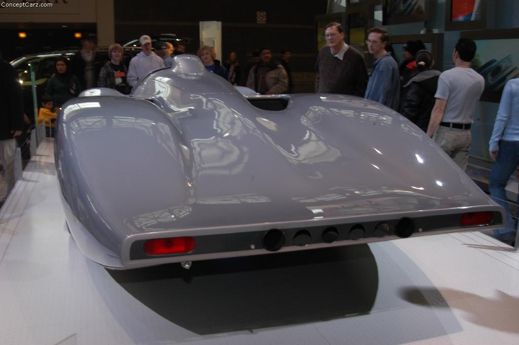 Oldsmobile Aerotech concept car