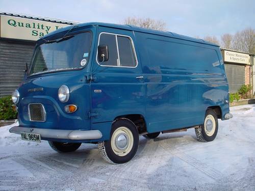 Peugeot J4 van