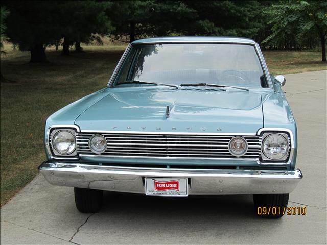 Plymouth Belvedere 4dr