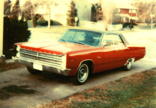 Plymouth Fury 4dr HT