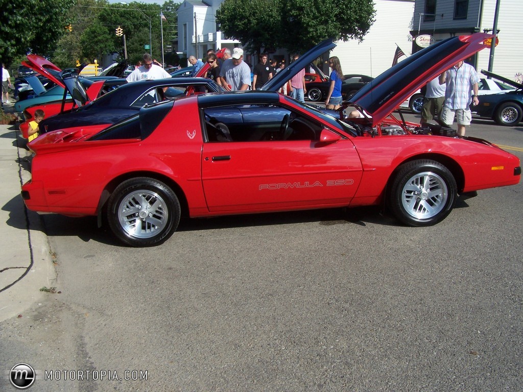 Pontiac Firebird Formula 350