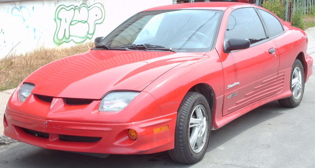 Pontiac Sunbird 2000