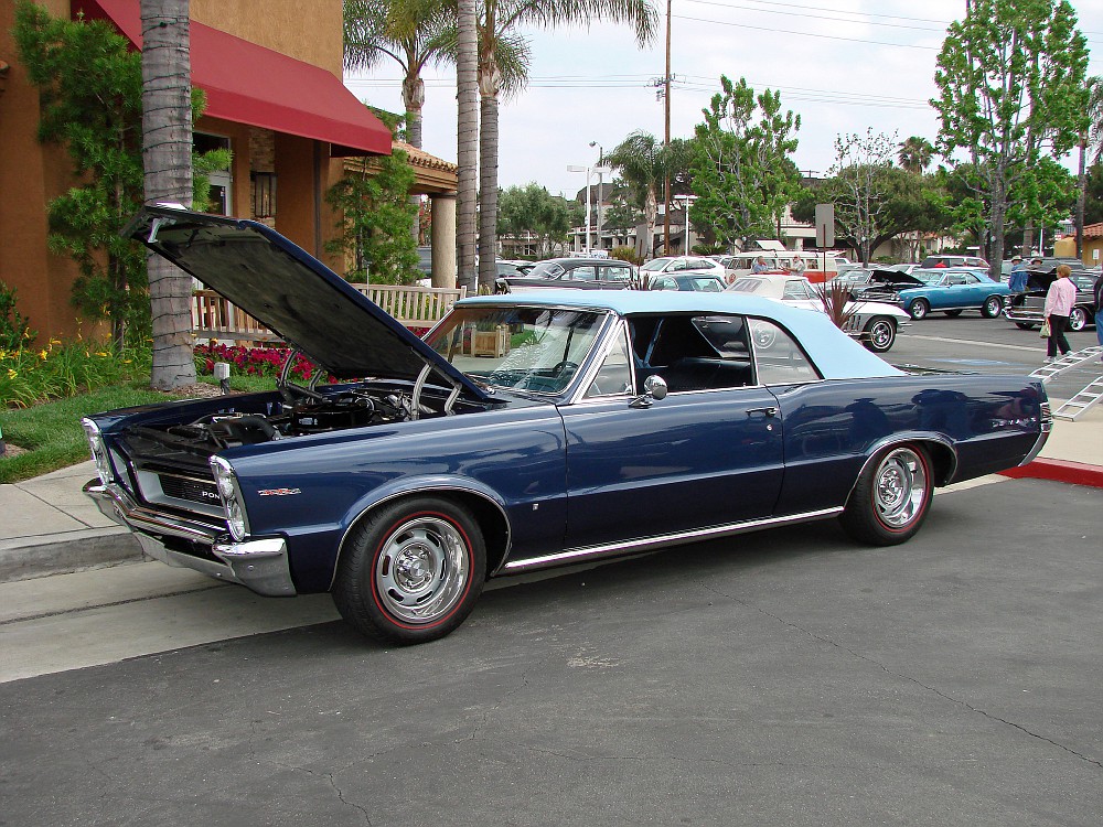 Pontiac Tempest Le Mans Sprint conv