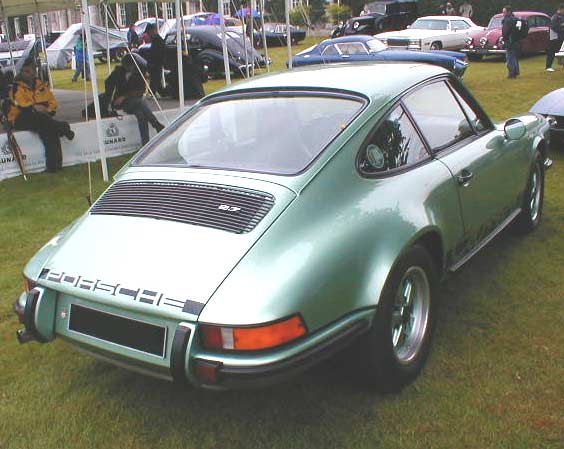 Porsche 911 Carrera 27