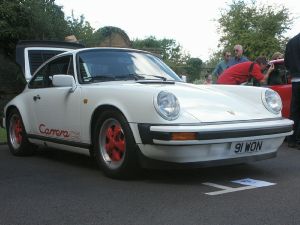 Porsche 911 Carrera CS