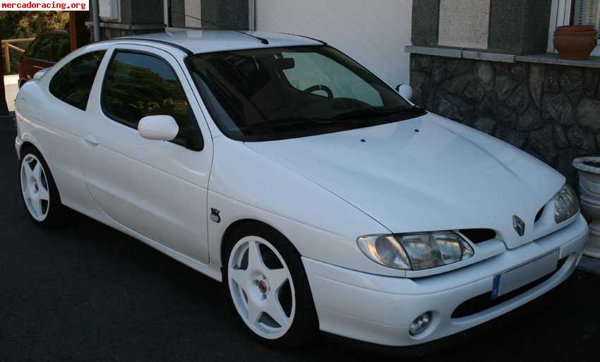 Renault Megane Coupe 16V