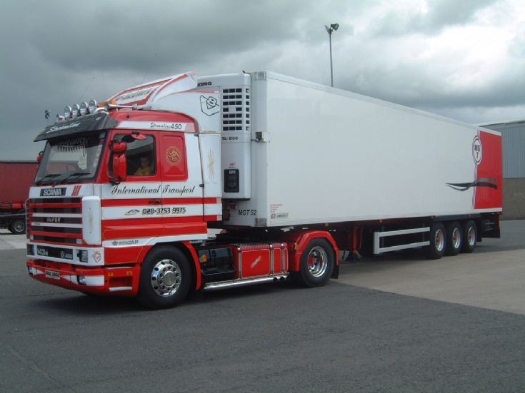 Scania P220 94D