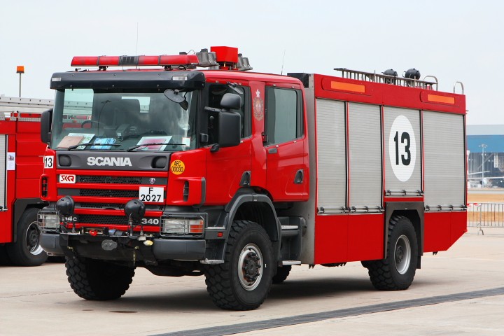 Scania P340 114C