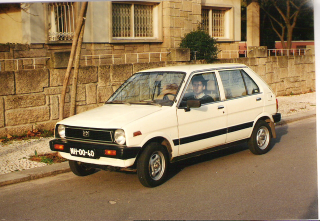 Subaru 700