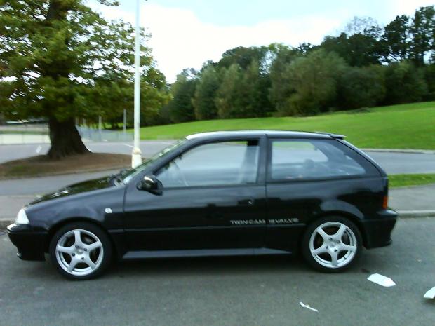 Suzuki Swift 14 GTi