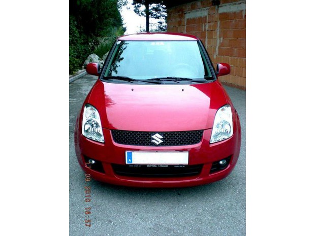 Suzuki Swift 13 GL Sedan