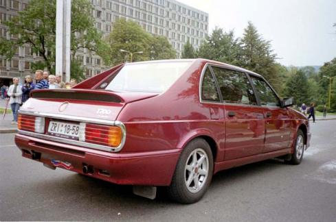 Tatra T700