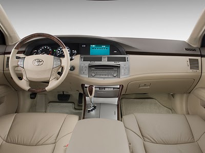 Toyota Avalon XL