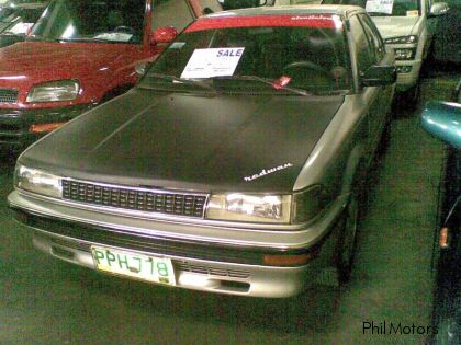 Toyota Corolla 16 GL hatchback