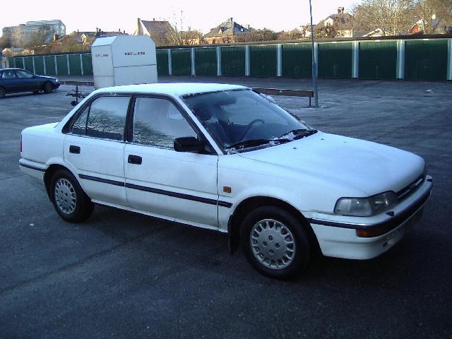 Toyota Corolla 16 XLi