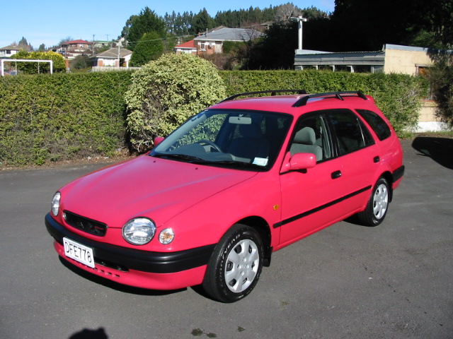 Toyota Corolla Carib Rosso