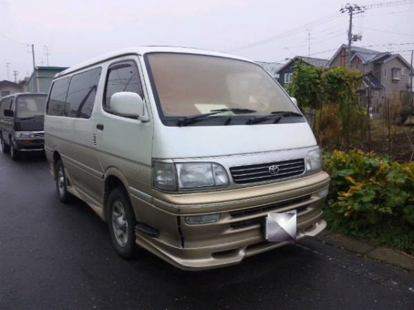 Toyota Hiace Super Custom Wagon