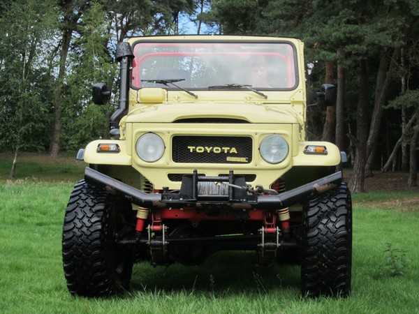 Toyota Land Cruiser BJ 40