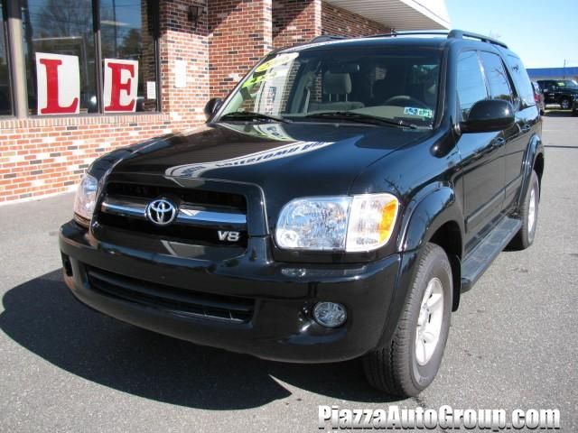 Toyota Sequoia V8 4WD