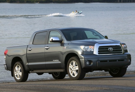 Toyota Tundra V8