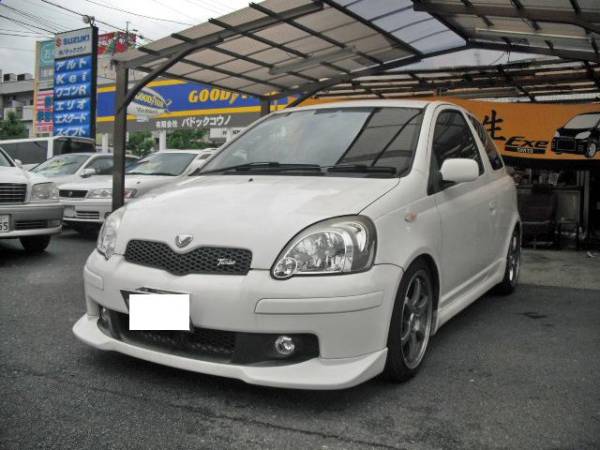 Toyota Vitz RS