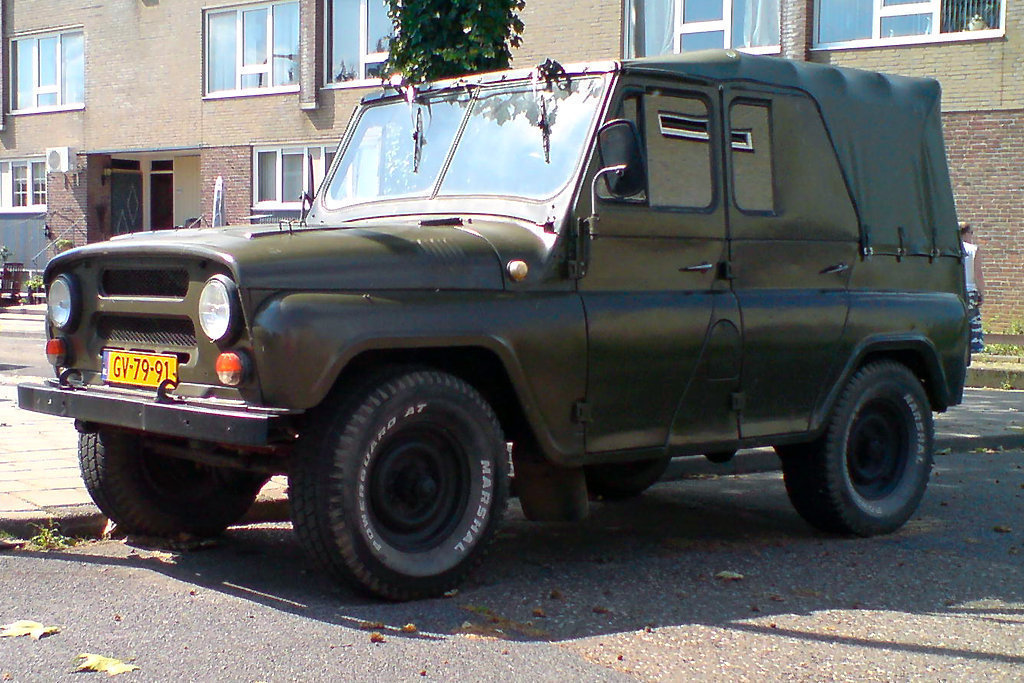 UAZ 489