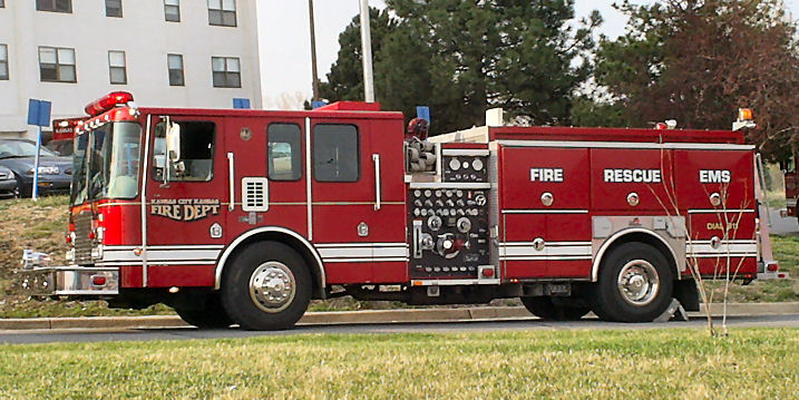 Unknown Fire pumper