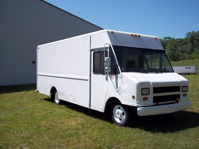 utilimaster step van specs