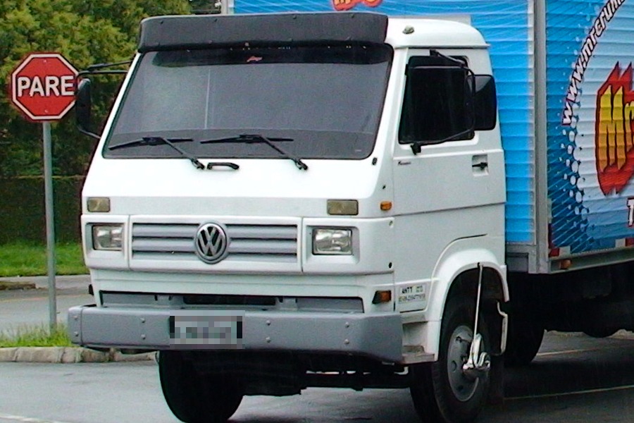 Volkswagen Worker 24250e