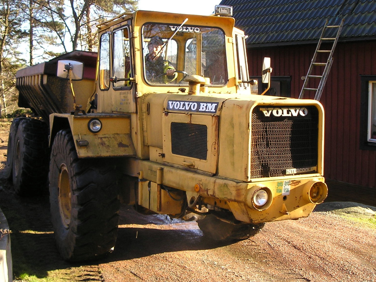 Volvo-BM DR 680TL