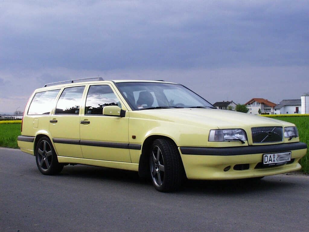 Volvo 850 wagon