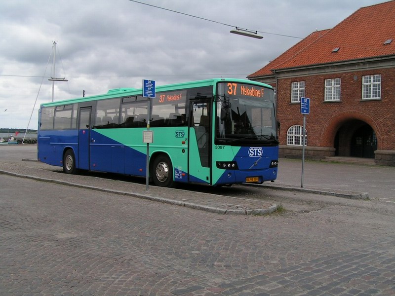 Volvo B12B 4X2 8700