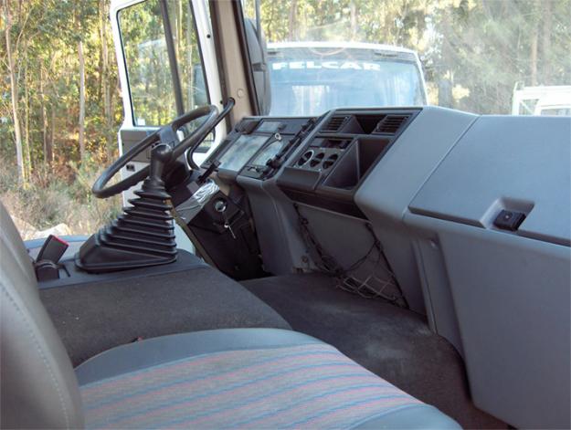 Volvo FL6 14