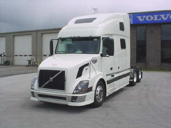Volvo VNL780