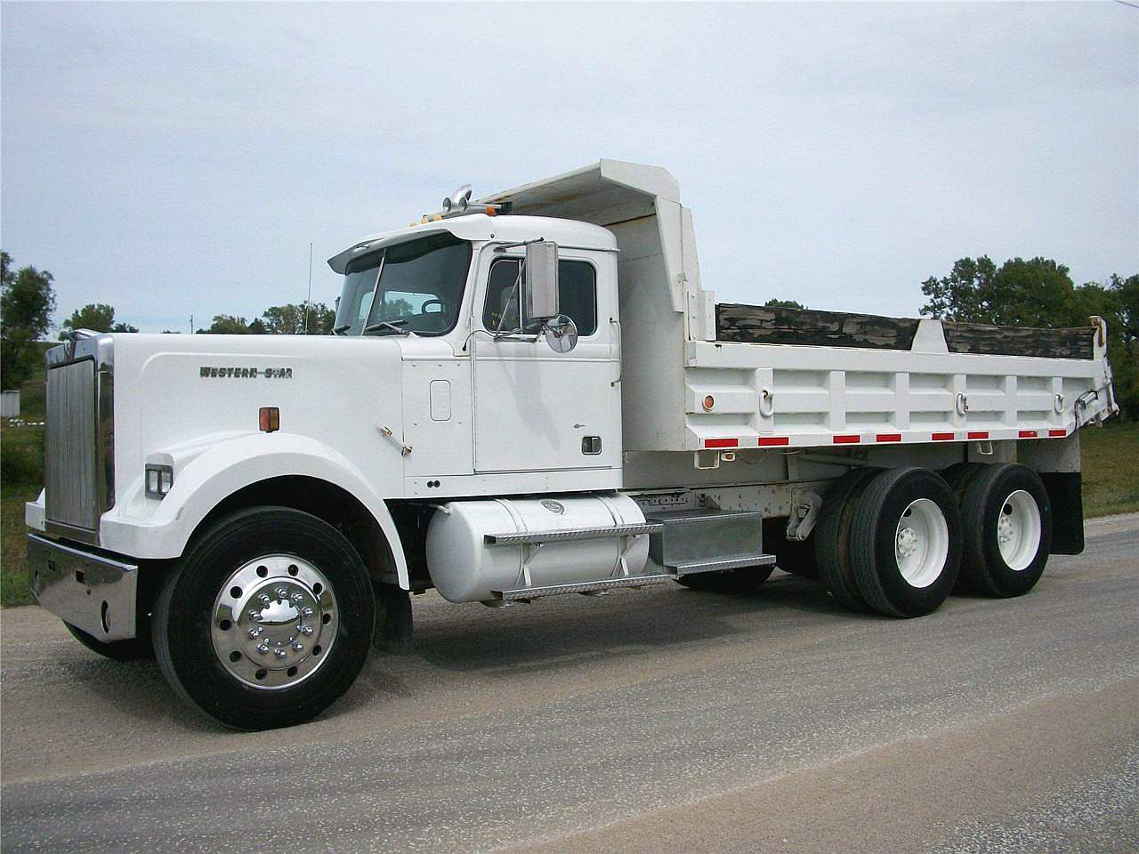 TopWorldAuto >> Photos of Western Star 4964-2 - photo galleries