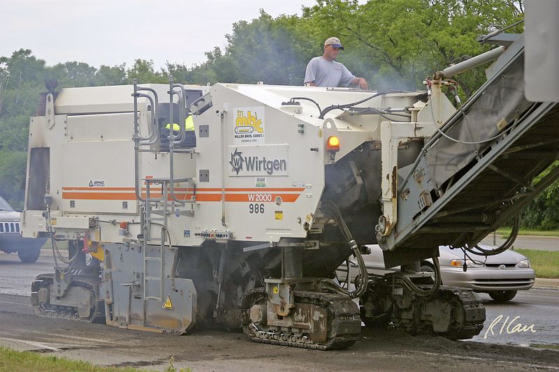 Wirtgen Tarmac scraper