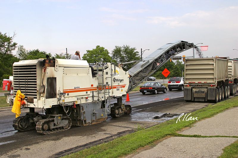 Wirtgen Tarmac scraper