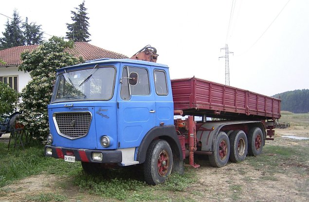 Lancia esadelta