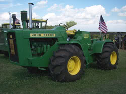 John deere 8010