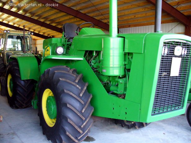 John deere 8010