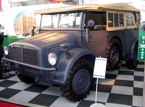 Horch 108