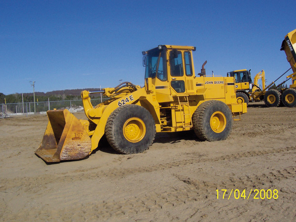 John deere 624