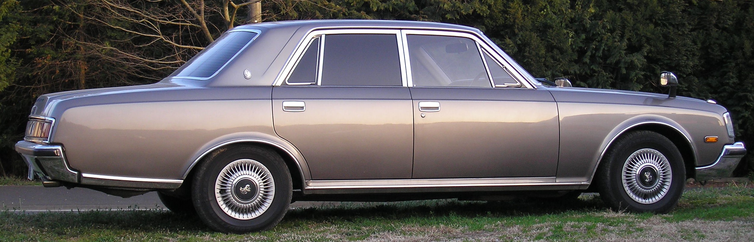 Toyota Century